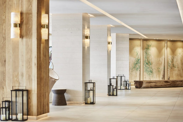 Art Consultant for Hotels