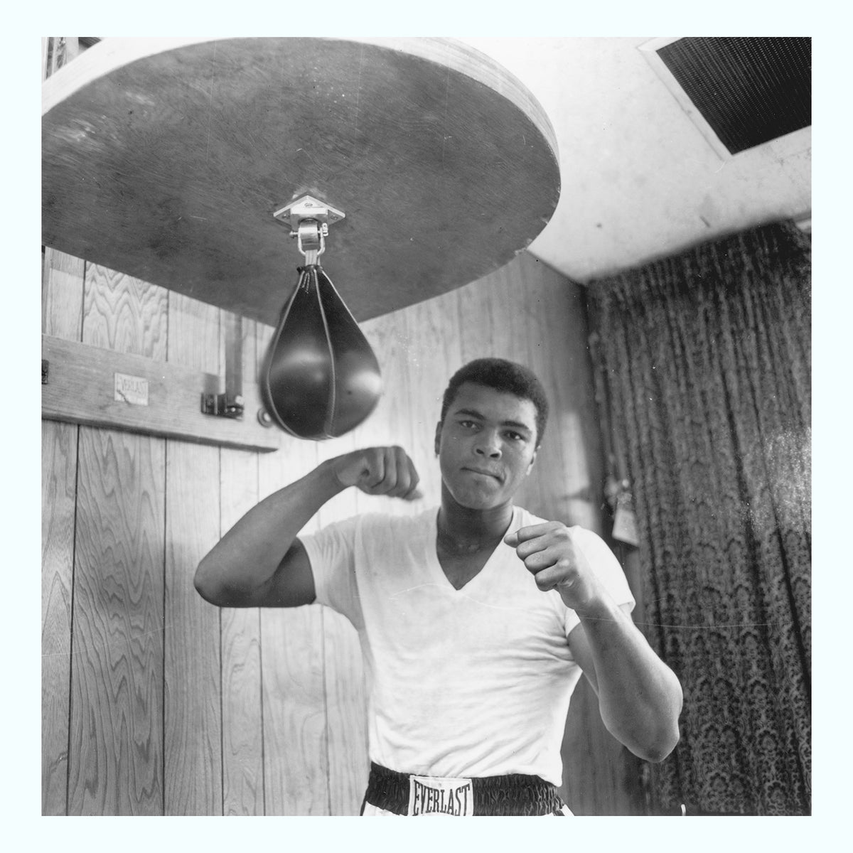 Punching Muhammad Ali Art Print